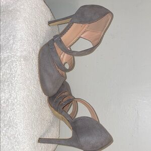 Elegant Gray Women's Heels